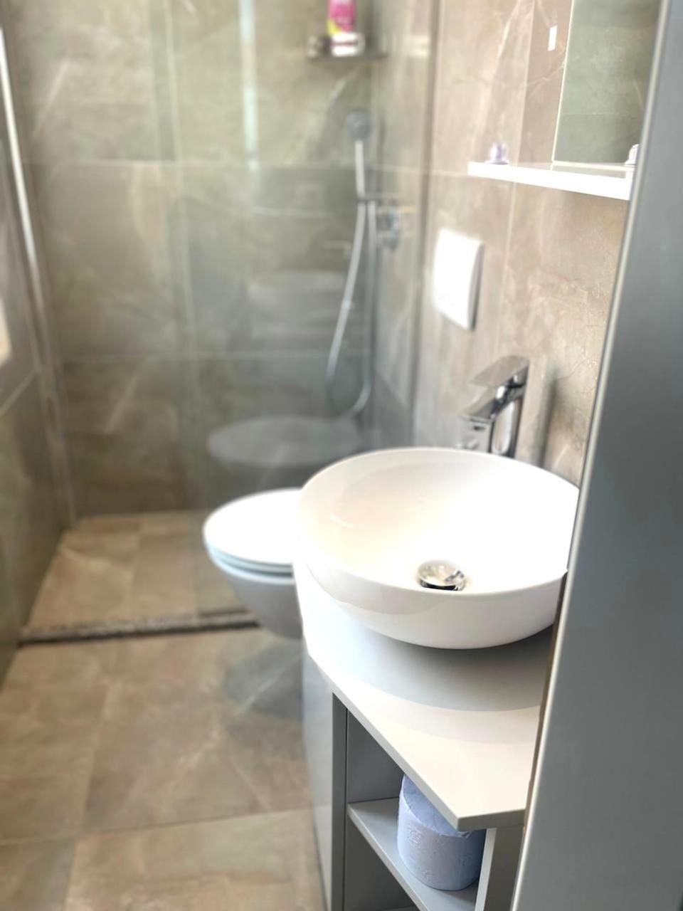 טיראנה Alb Apartments מראה חיצוני תמונה